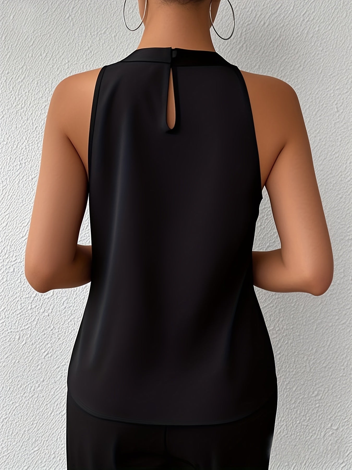 MIRANDA | Elegante Satin-Bluse mit Schulterfreiem Design