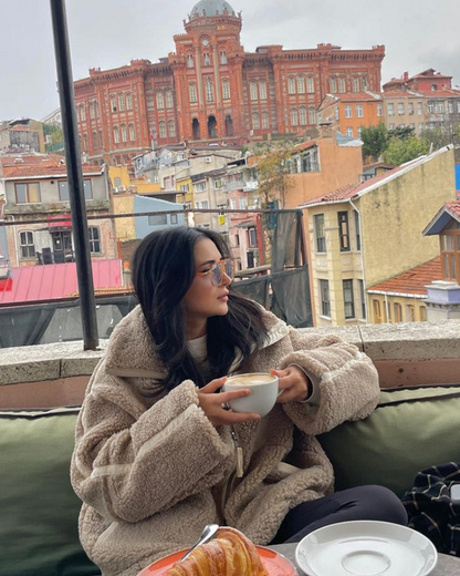 EVI | Warme & Stilvolle Damenjacke