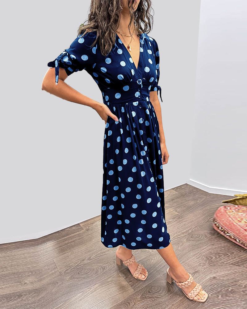 Lora™ - Kleid mit V-Ausschnitt und Polka Dots