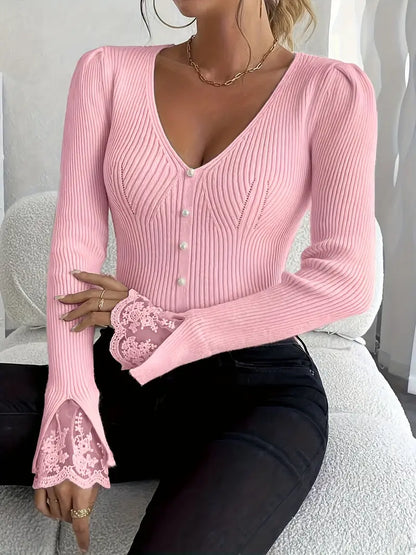 ELENA | Eleganter Feinstrick-Pullover mit Spitzendetails