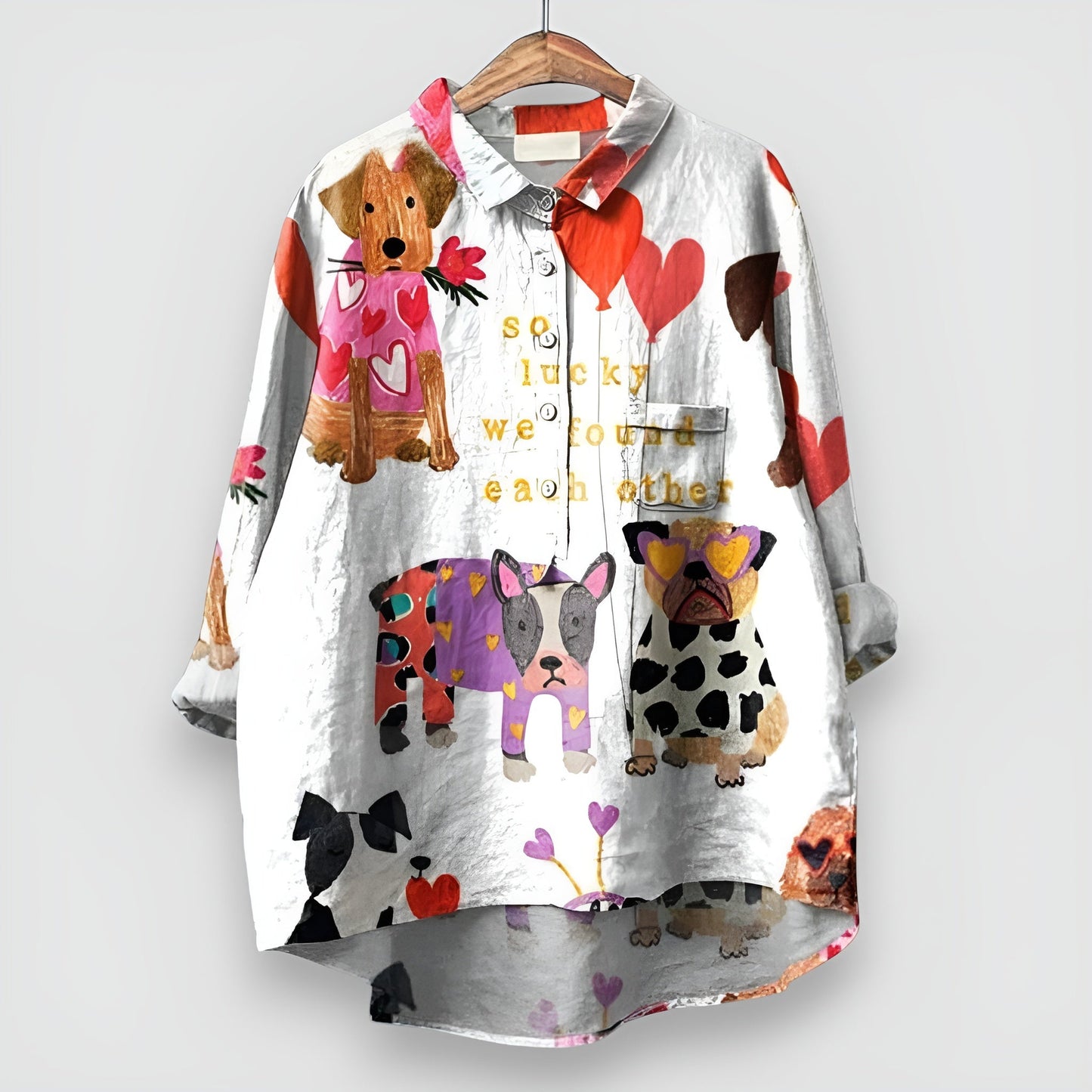 Kathrin | Künstlerische Damenbluse mit Hunde-Print