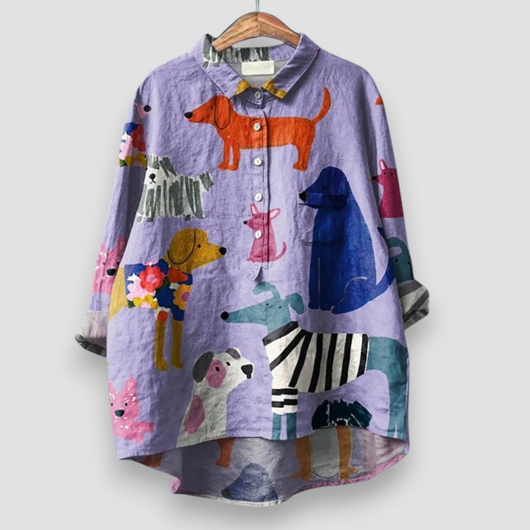 Kathrin | Künstlerische Damenbluse mit Hunde-Print